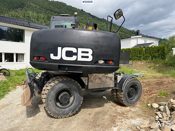 JCB JS145W hjulmaskin m/ pusseskuffe og rototilt 12 of 23