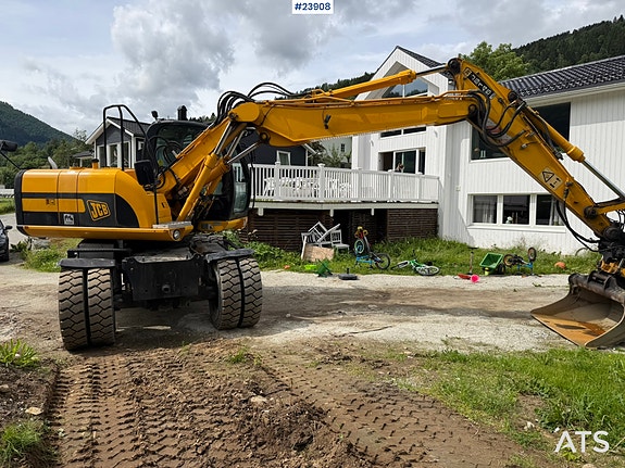 JCB JS145W hjulmaskin m/ pusseskuffe og rototilt 7 of 23