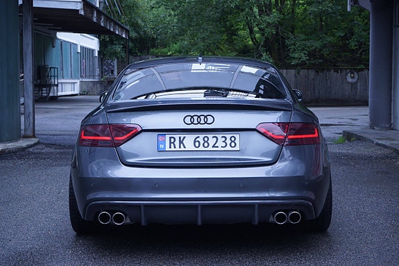 Audi A5 3 of 5
