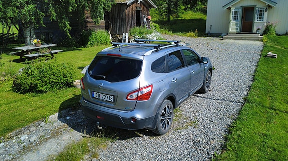 Nissan Qashqai+2 2 of 5