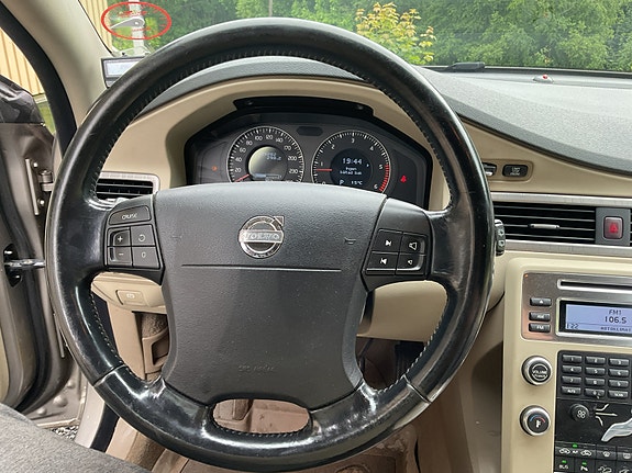 Volvo XC70 5 of 5