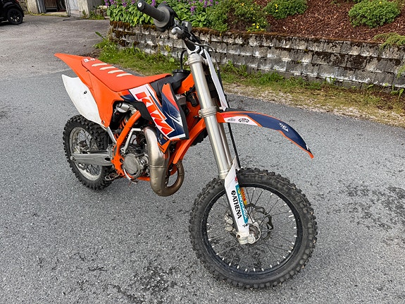 KTM SX 85 2 of 5