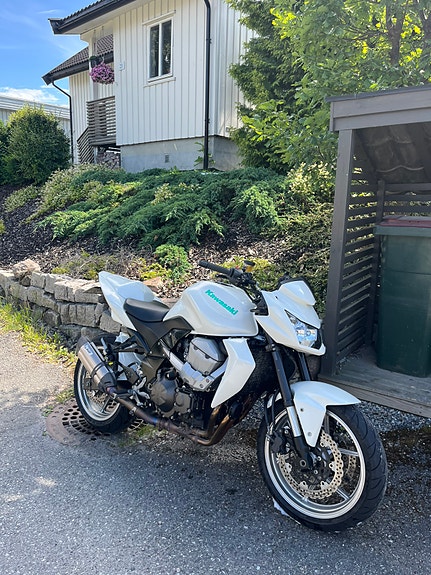 Kawasaki Z 750 5 of 5