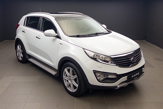 Kia Sportage 2 of 5