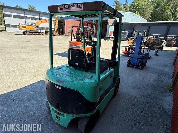 Mitsubishi FB25K elektrisk gaffeltruck – 2,5 tonn – 3,3 m løftehøyde – Reparasjonsobjekt 5 of 5