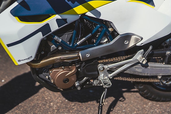 Husqvarna 701 Enduro 4 of 5