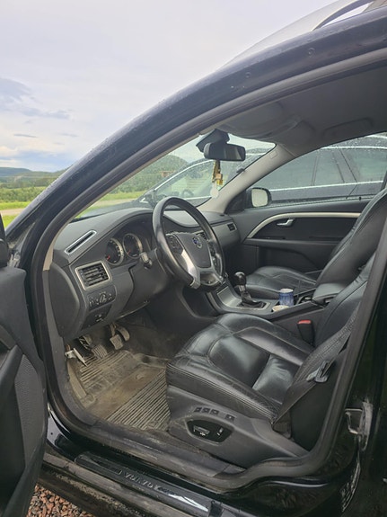 Volvo V70 5 of 9
