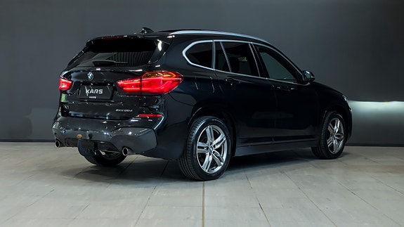 BMW X1 5 of 5