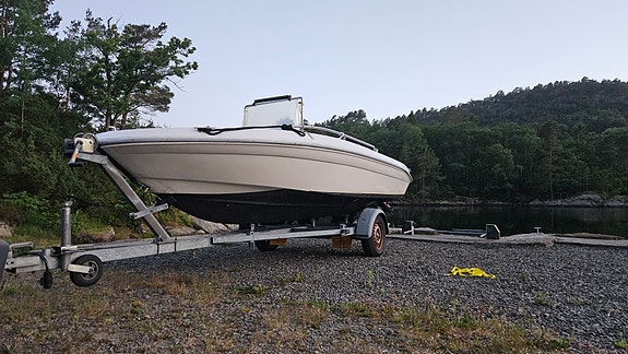 Sea Ray Laguna 16 SC 60hk 3 of 5