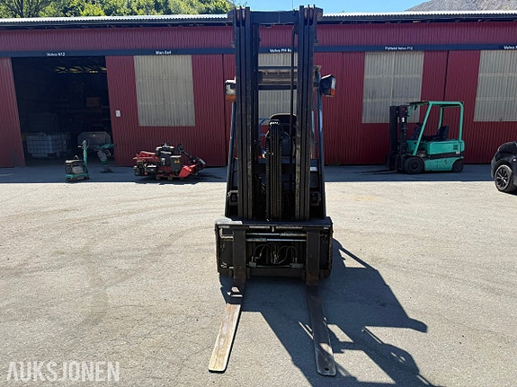 Toyota 7FBMF25 elektrisk gaffeltruck – 2,5 tonn – 6,0 m løftehøyde – 4 funksjoner 3 of 5