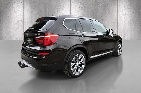 BMW X3 5 of 5