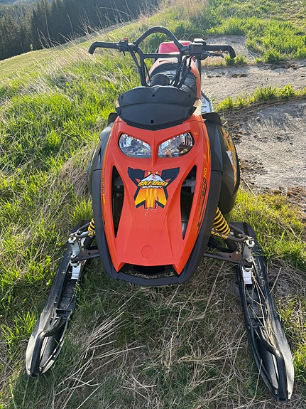 Ski-doo Summit 2 of 5