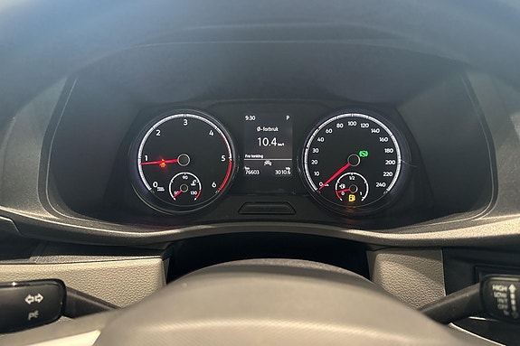 Volkswagen Transporter 14 of 17