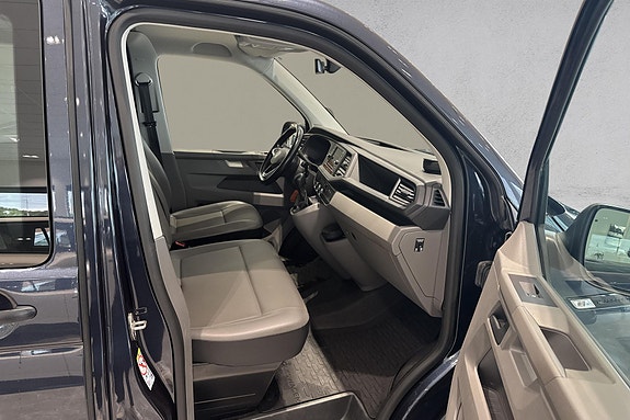 Volkswagen Transporter 17 of 17