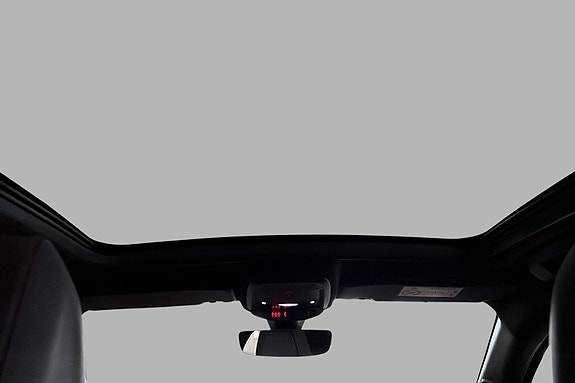 Peugeot e-208 24 of 24