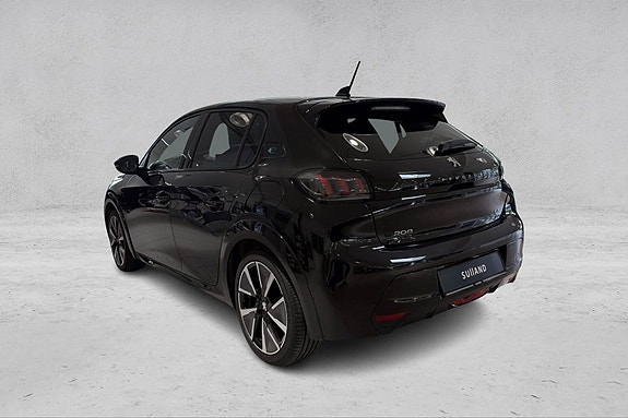 Peugeot e-208 3 of 24