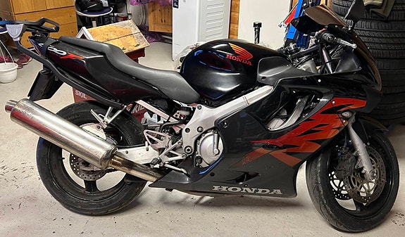 Honda CBR 600 F 2 of 5