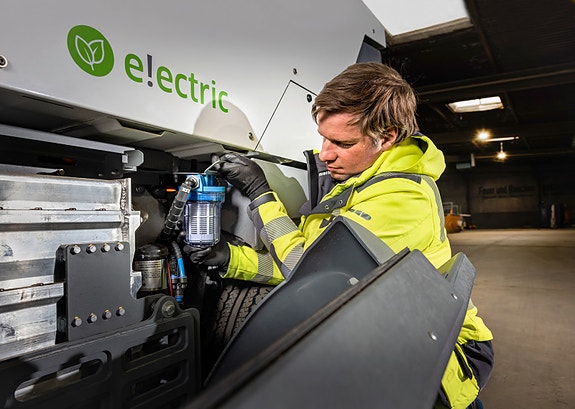 Kärcher MC250 electric feiebil 14 of 15
