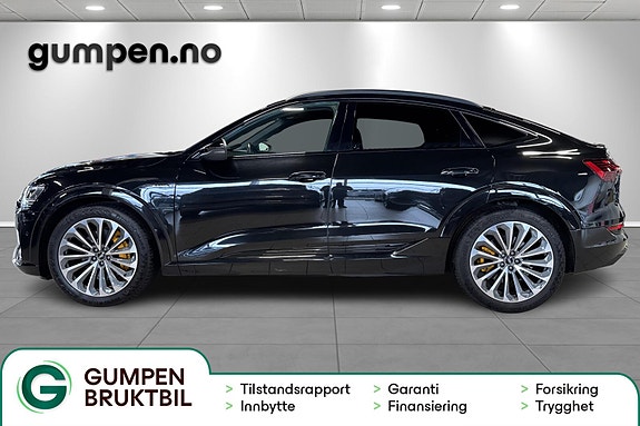 Audi e-tron Sportback 2 of 5