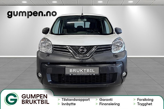 Nissan NV250 4 of 5