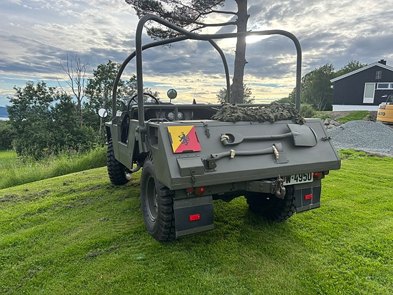 Volvo 3 of 5
