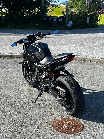 Yamaha MT-07 4 of 4