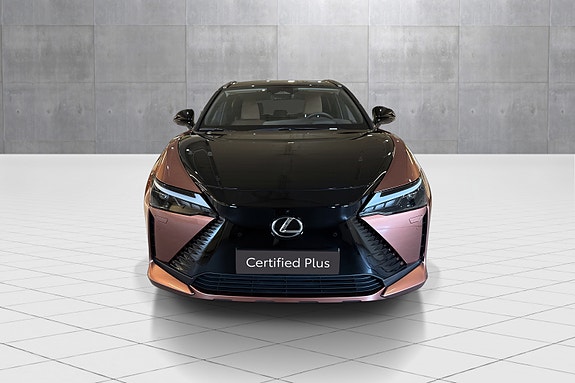 Lexus RZ450e 8 of 21