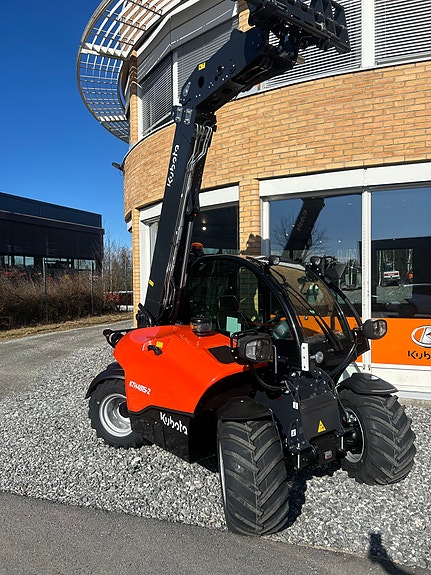 Kubota KTH 4815 2 of 5