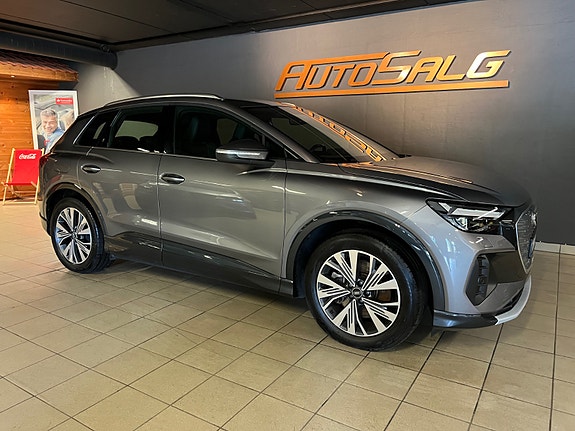 Audi Q4 e-tron 7 of 26