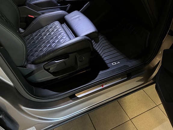 Audi Q4 e-tron 22 of 26