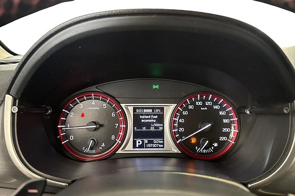 Suzuki Vitara 12 of 24