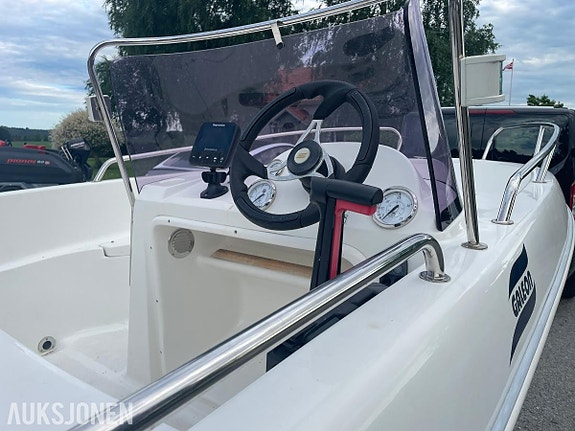 Galia 475 m/Evinrude E-TEC 50 hk – Kun 11 timer – Nylig service – Henger medfølg 5 of 5