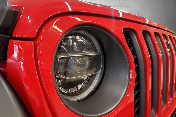 Jeep Wrangler 21 of 27