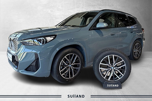 BMW iX1 23 of 24