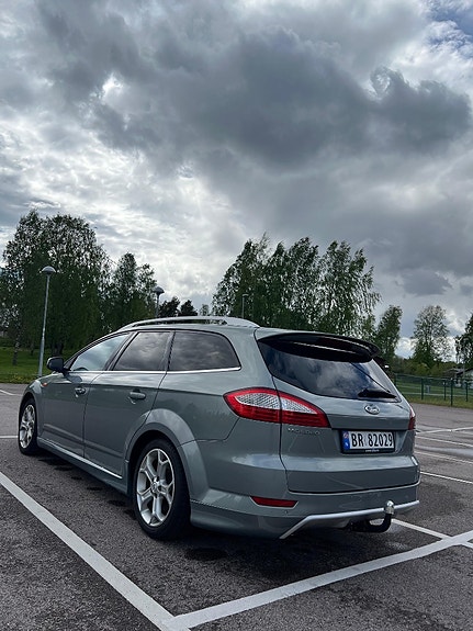 Ford Mondeo 4 of 5