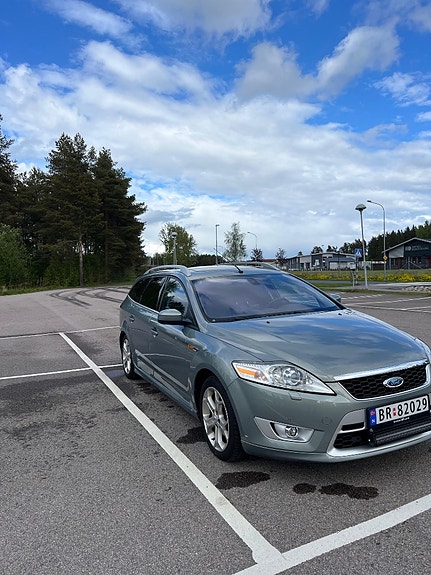 Ford Mondeo 2 of 5