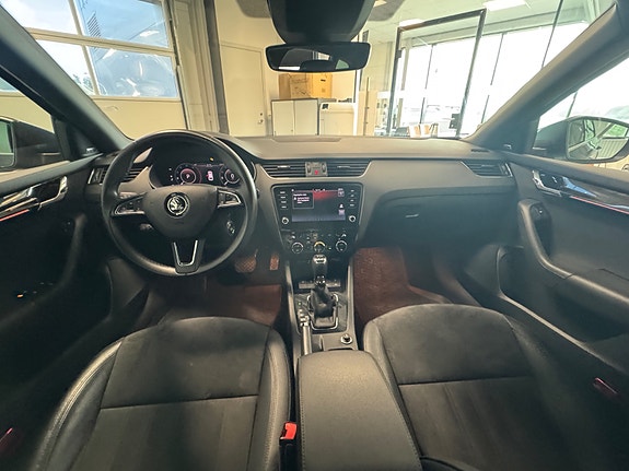 Skoda Octavia 16 of 18