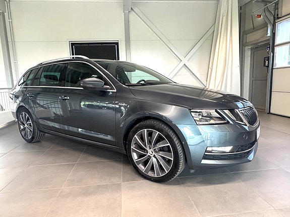 Skoda Octavia 10 of 18