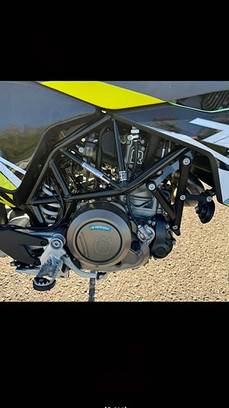 Husqvarna 701 Supermoto 4 of 5