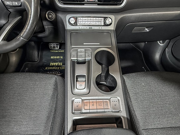 Hyundai Kona 15 of 28