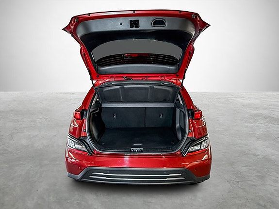Hyundai Kona 23 of 28