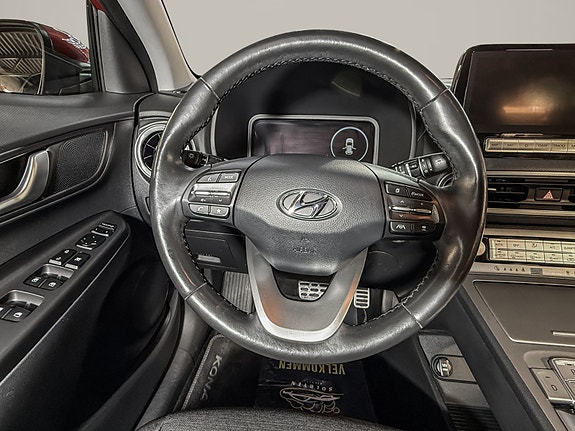 Hyundai Kona 13 of 28