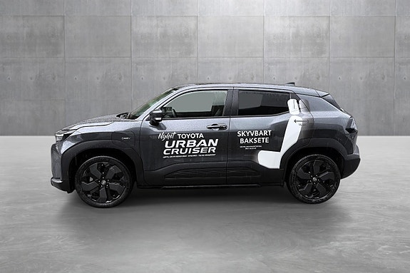 Toyota Urban Cruiser 2 of 5
