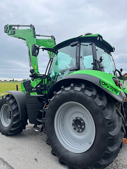 Deutz Fahr 6175 TTV 2 of 15
