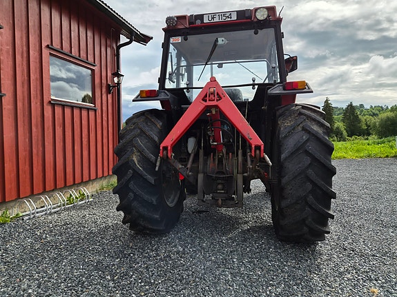 Massey Ferguson 360 5 of 14