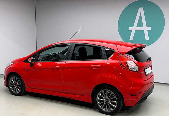 Ford Fiesta 7 of 19