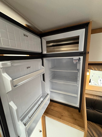S KAROSSER EASY CAMPER  EC 6H 2.1 SOLCELLE / ALDE / MARKISE / ROMSLI 11 of 17