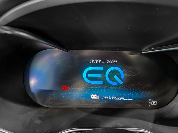 Mercedes-Benz GLC300 e 15 of 30