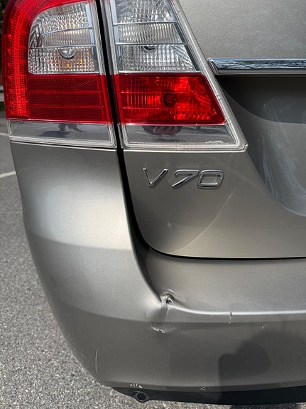 Volvo V70 8 of 25