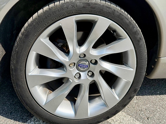 Volvo V70 5 of 25